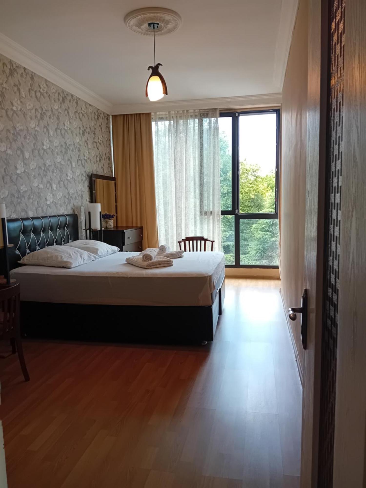 Apartment Chavchavadze 21 บาทูมิ ภายนอก รูปภาพ